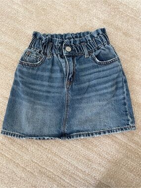 GAP Girls Denim Skirt in Blue 4 years old